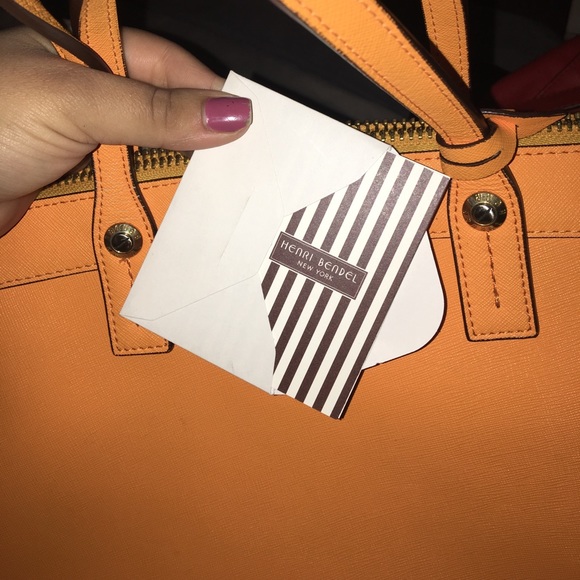 Don’t buy please traded Henry bendel West 57th s - Picture 6 of 8